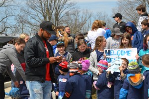 Golden Tate visits students at New Dundee Public School after they complete NFL's Play 60 pilot